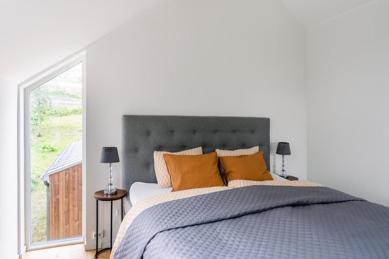 Modern Villas In Plush Town Tromso Ngoại thất bức ảnh