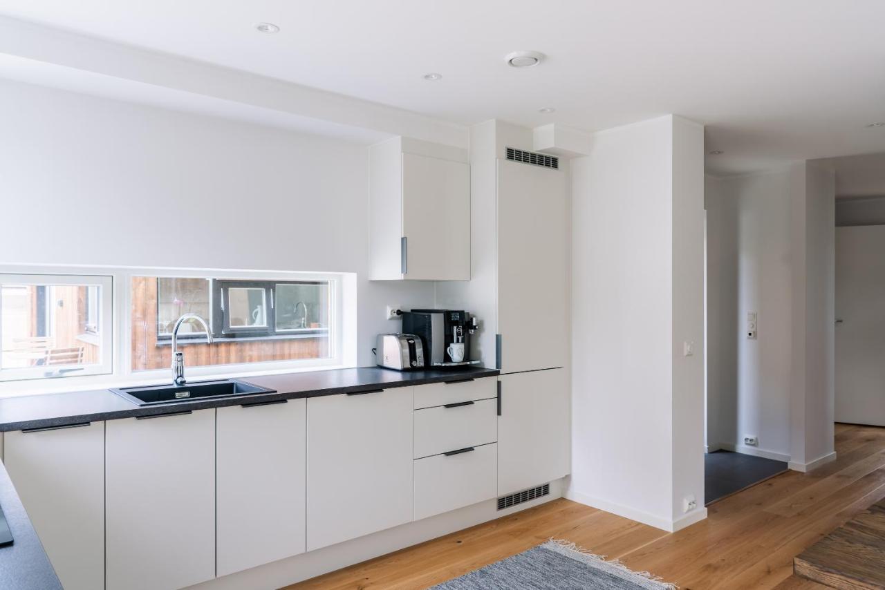 Modern Villas In Plush Town Tromso Ngoại thất bức ảnh