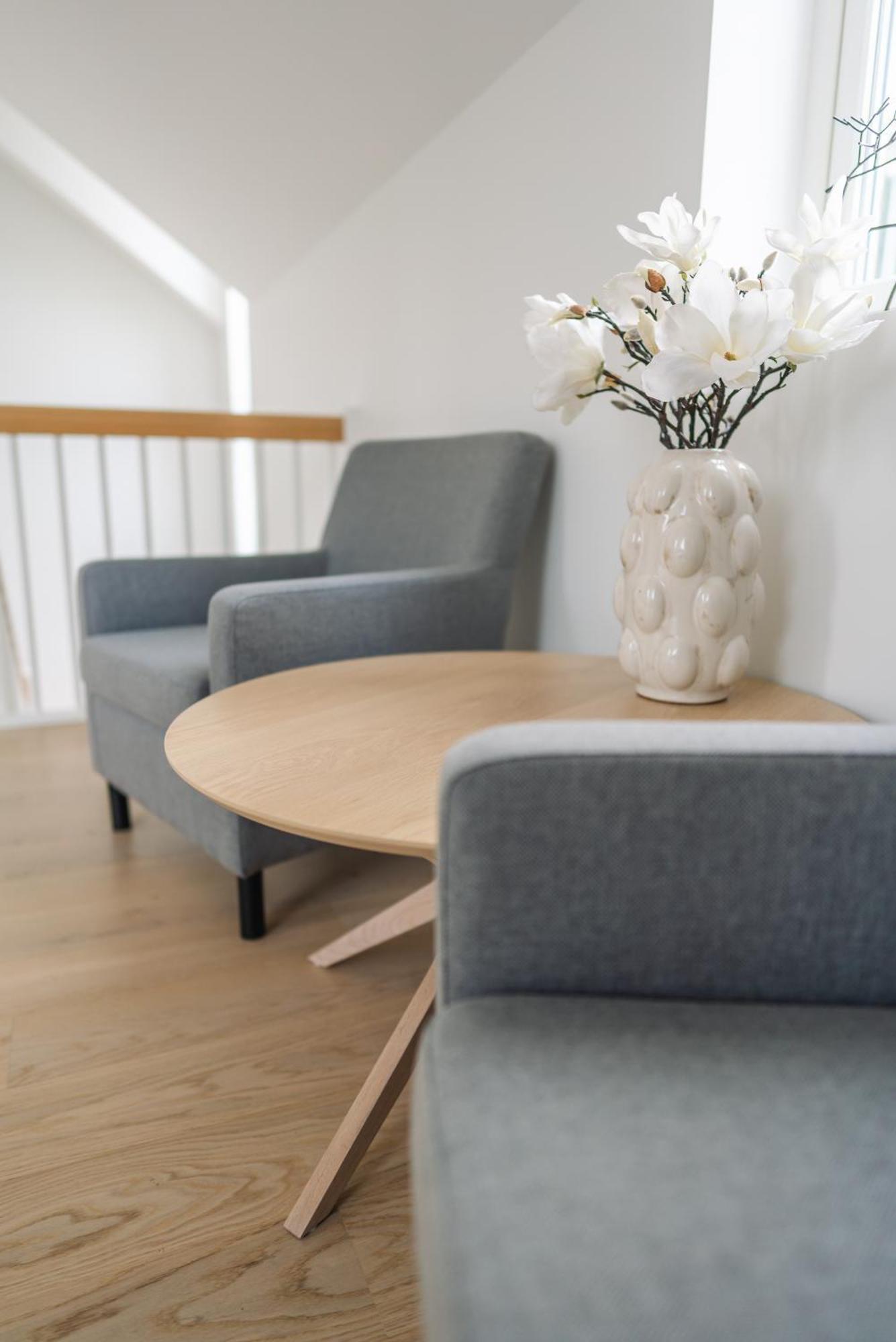 Modern Villas In Plush Town Tromso Ngoại thất bức ảnh