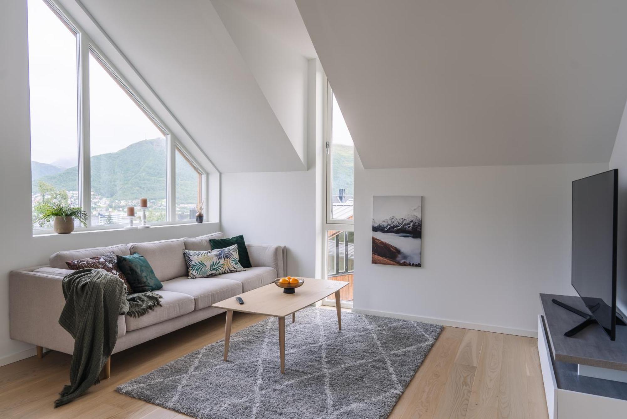 Modern Villas In Plush Town Tromso Ngoại thất bức ảnh